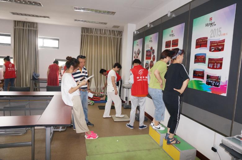 �Ϻ�������<a href= target=_blank class=infotextkey>����</a>���ֲ�