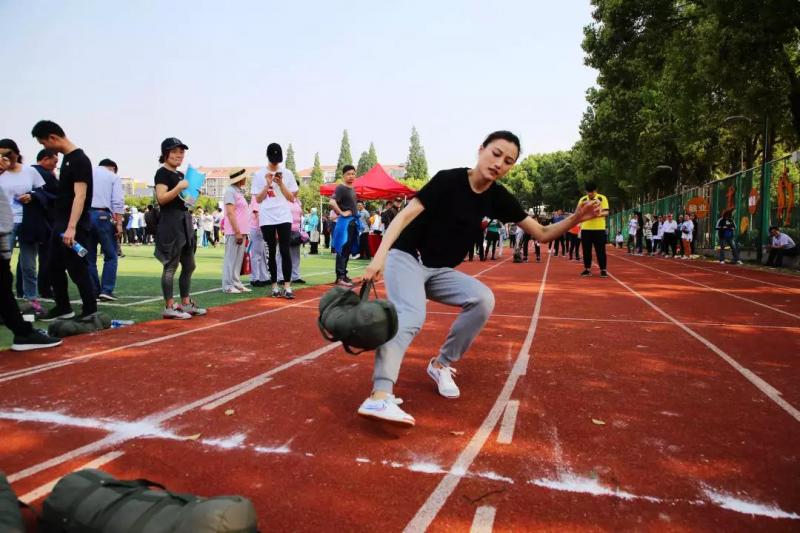 �Ϻ�������<a href= target=_blank class=infotextkey>����</a>���ֲ�