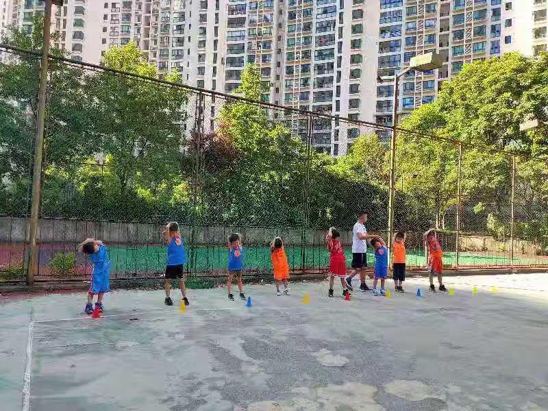 上海市社区<a href= target=_blank class=infotextkey>健身</a>俱乐部 上海市社区<a href= target=_blank class=infotextkey>健身</a>俱乐部