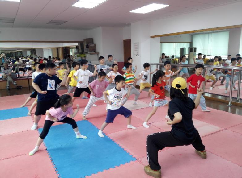 �Ϻ�������<a href= target=_blank class=infotextkey>����</a>���ֲ�