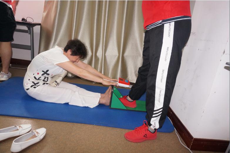 �Ϻ�������<a href= target=_blank class=infotextkey>����</a>���ֲ�