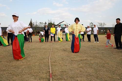 �Ϻ�������<a href= target=_blank class=infotextkey>����</a>���ֲ�