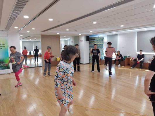 �Ϻ�������<a href= target=_blank class=infotextkey>����</a>���ֲ�