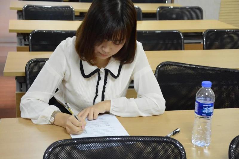 �Ϻ�������<a href= target=_blank class=infotextkey>����</a>���ֲ�