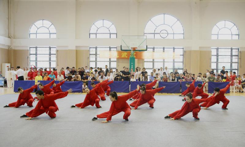 �Ϻ�������<a href= target=_blank class=infotextkey>����</a>���ֲ�