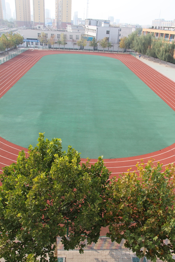 ���ϵ�һʵ��Сѧ