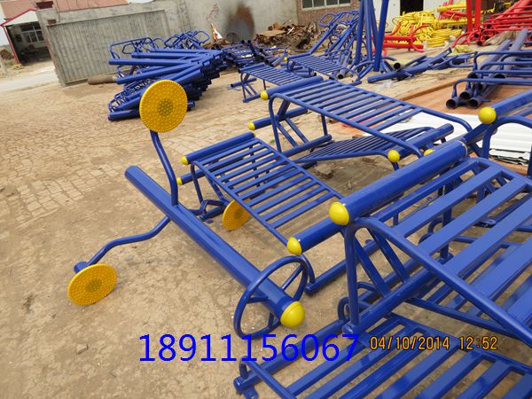 ���˸�����