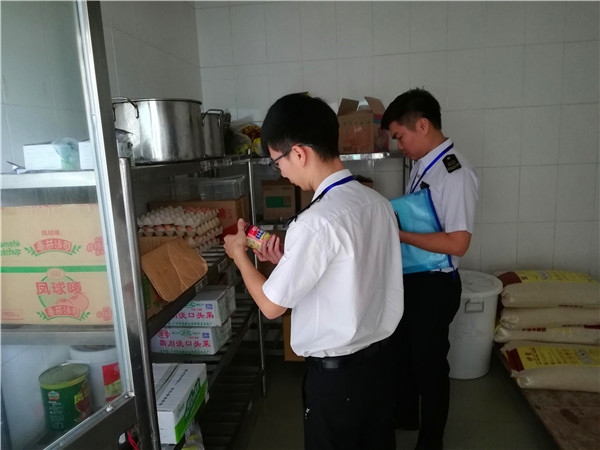 食品安全检查3_副本.jpg