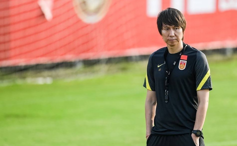 ��12ǿ��������11Сʱ�����ɳ�ȣ�4���԰���������ս��