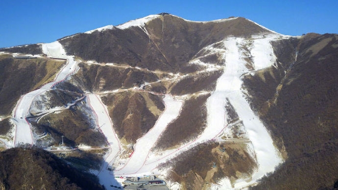 �����¡����Ҹ�ɽ��ѩ���������������»���ѩ����