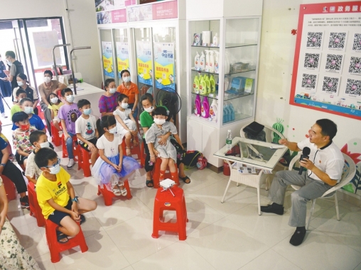 �Ķ����ڼ��ſ�