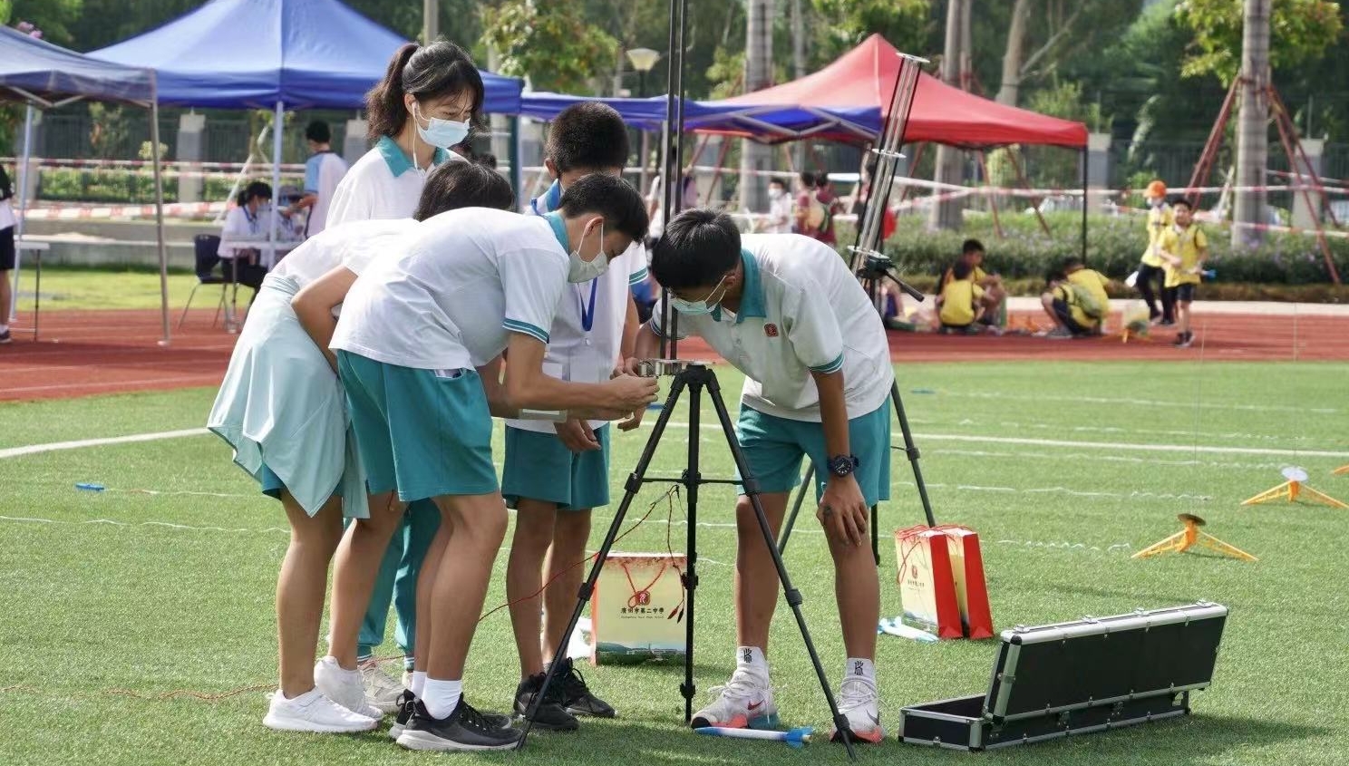 �����ء��ŷ����룡�㶫��900�����պ���ģ�͸��ִ��ƴ