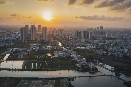 ����ˮ��Ƽ��³ǣ����ڽֵ�׼�������ɣ�