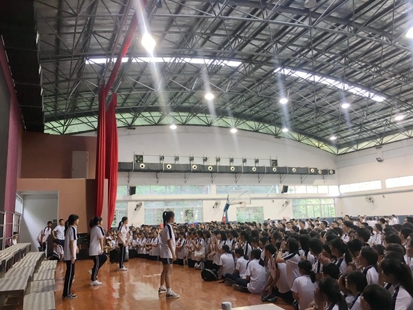 �������ţ�������ͨ�� �������£�ȼը��Ϯ��