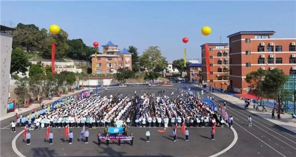 ���˶�֮�� ���ഺ֮Լ