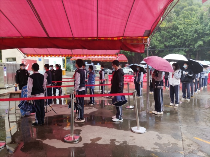 Ӧ��������������ƽ��У԰���ػ�