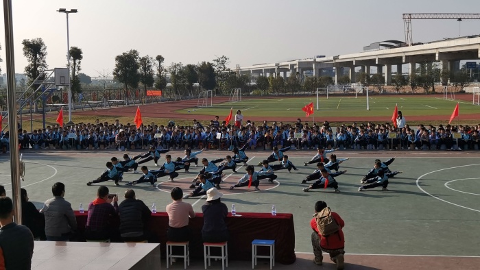 չ������ ��ǿ������