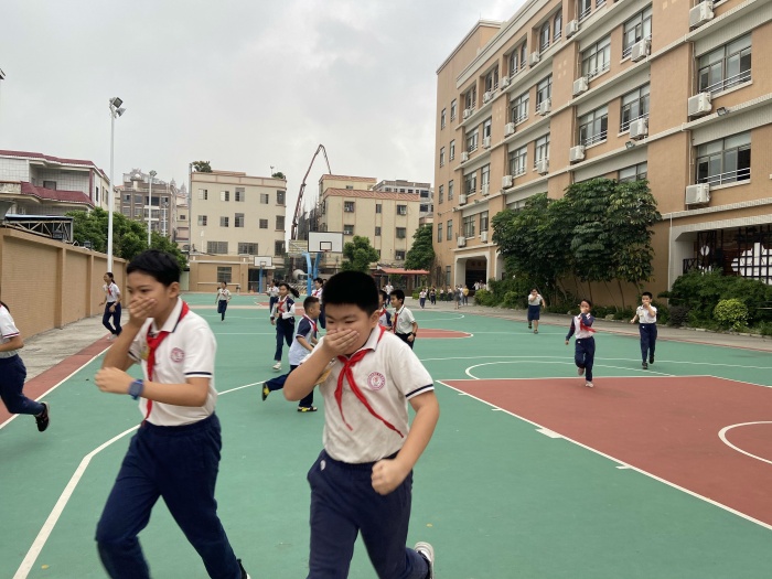 ������չ������������������Ծ�����