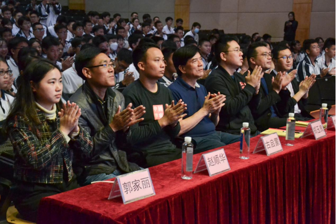 ������2021�ꡰ�������ߡ�У԰���ִ���Բ����Ļ