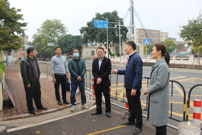 ǿ��������ش�ʩ������У԰����ǽ