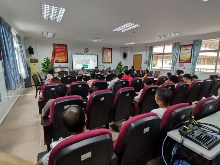 �����̣����𺽡�����ɽ����С�У��21��������ѧ��������֮��