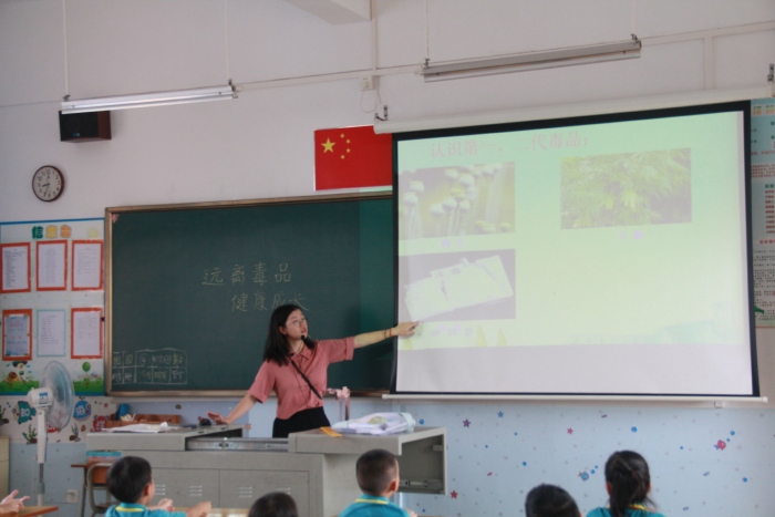 Զ�붾Ʒ �����ɳ�