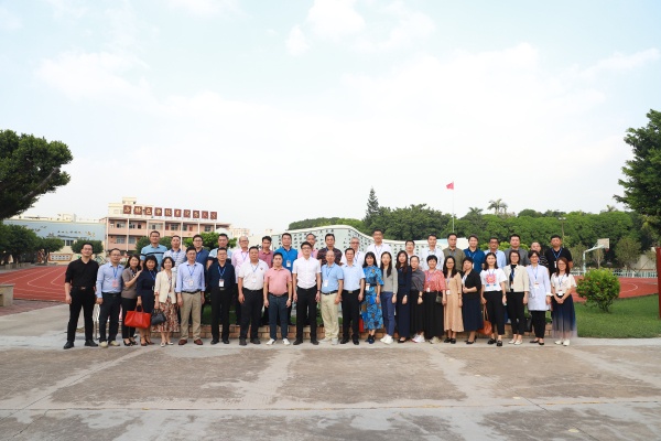 ��˫����������ʵ�� ���ʽ�������ƪ