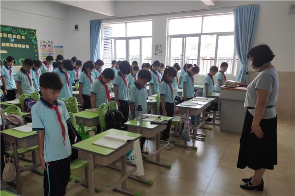 ��Զ������ʷ���ᱲ����ǿ