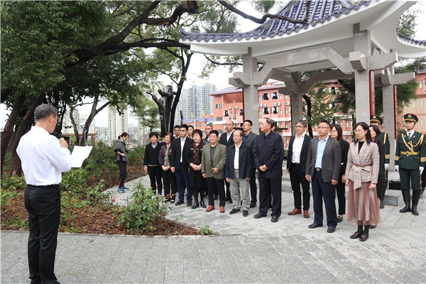 �������� ͼǿ���� ��������ѧ����96����У��