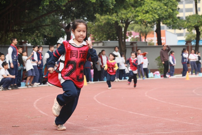 ƴ������ չ���޷��