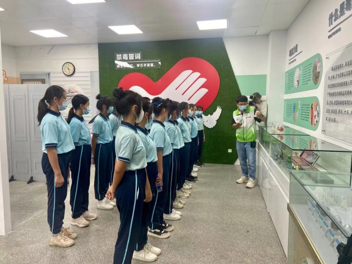 ��������ܾ���Ʒ