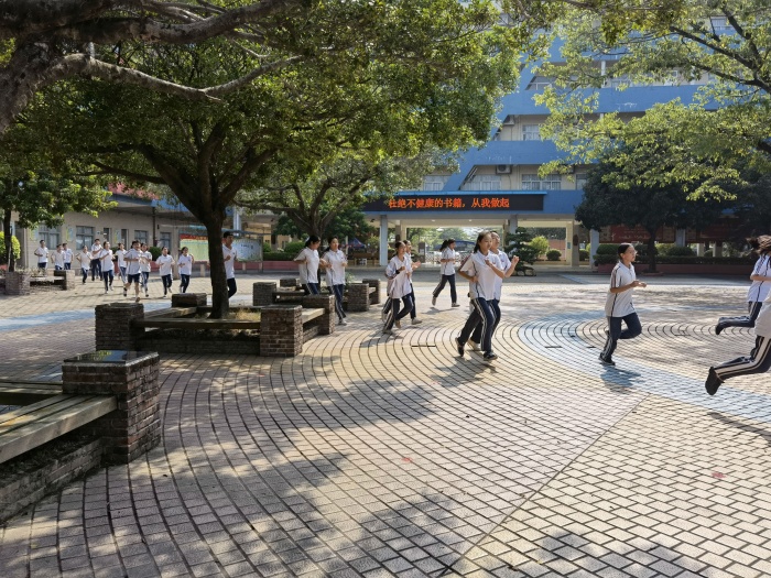 �ۿ���ѧ��չ������9��18�����������