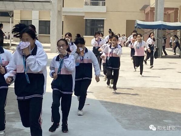 1636360980322022505.jpg 3.jpg