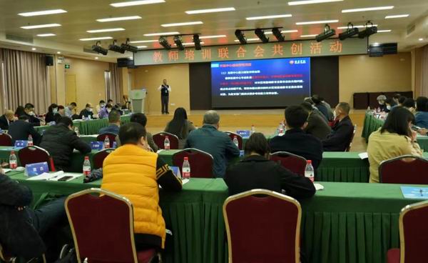 ������С image001.jpg