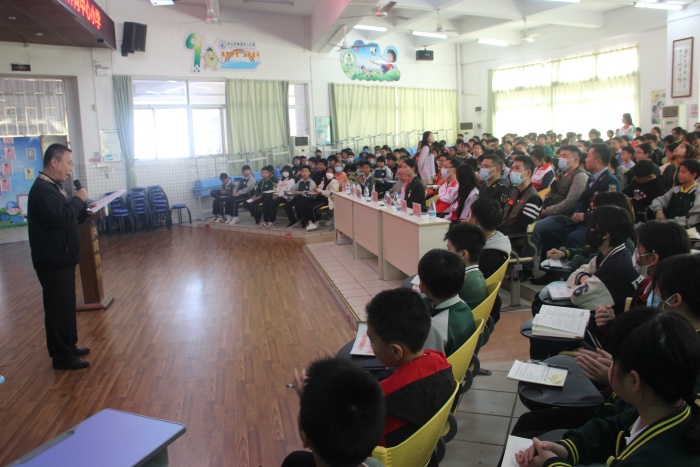 �ƶ����Ķ�ʮ�����У԰ ������֮����������