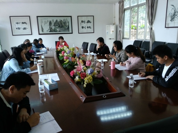 语文组老师交流