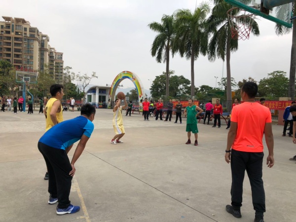 20191204神湾中心小学教职工篮球赛照片 (9).jpg