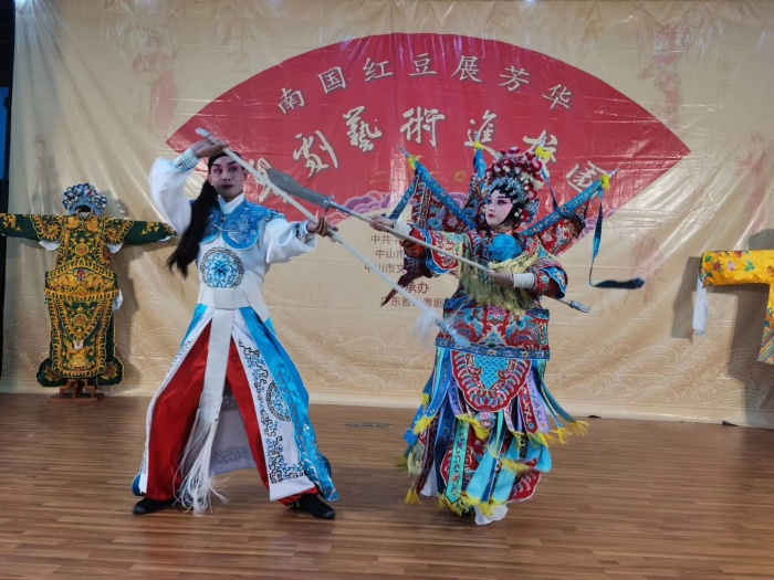 2020-9-25 粤剧进校 5.jpg