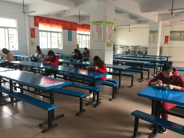 神湾神舟学校2020年春季学期开学防控应急演练 (5).JPG