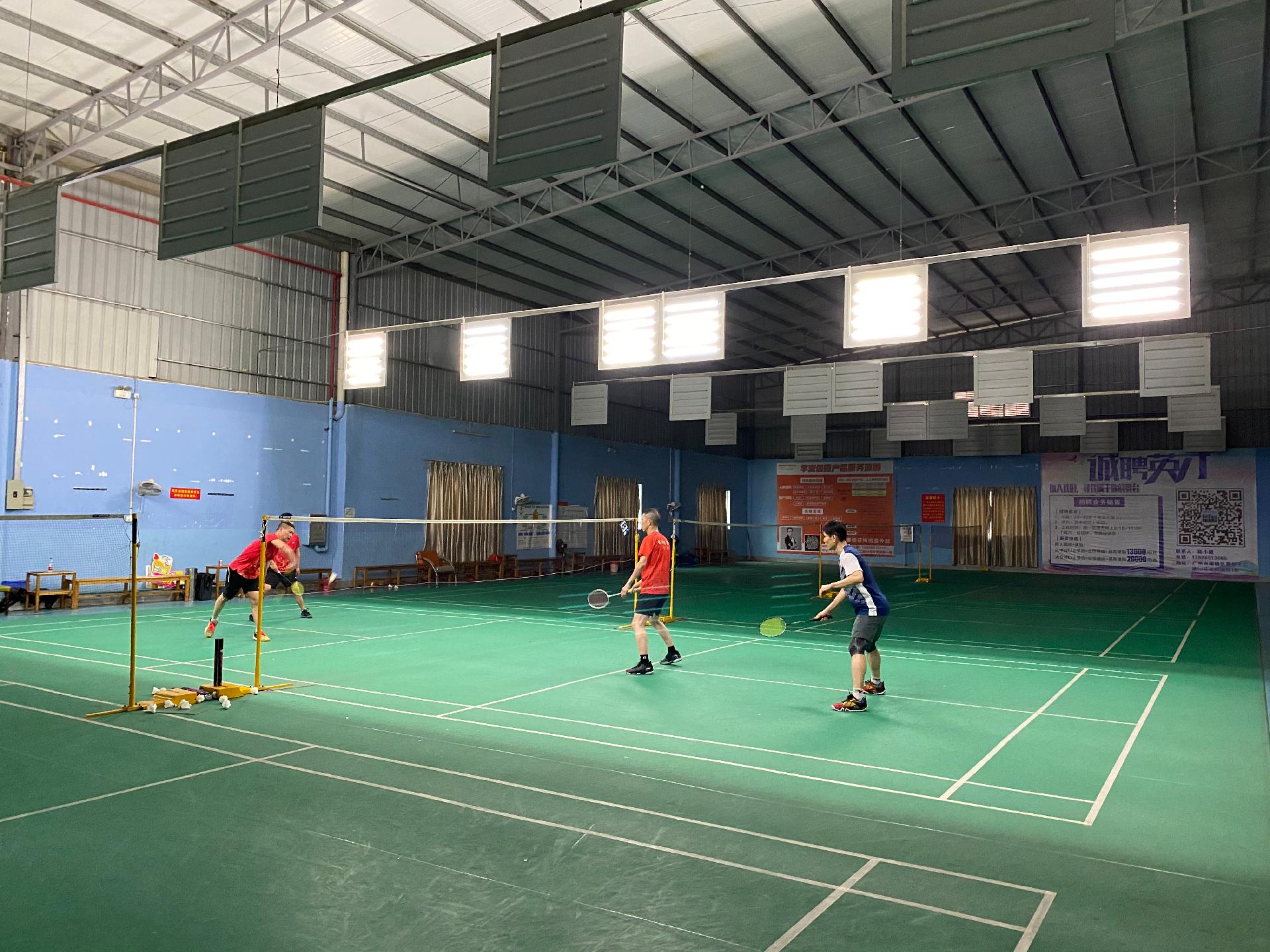 �ڽ���ë���