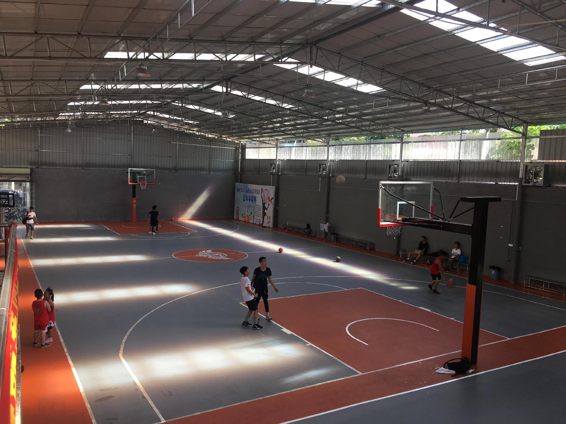 ��ӥ�����