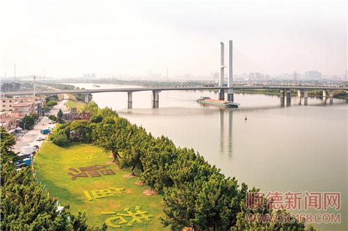 ���������������ں� ̽��ˮ�����С������