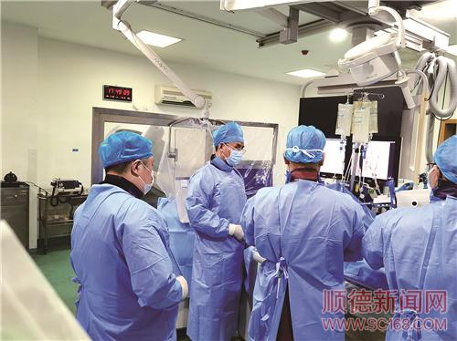 �������ߵ��Խ����ػ���