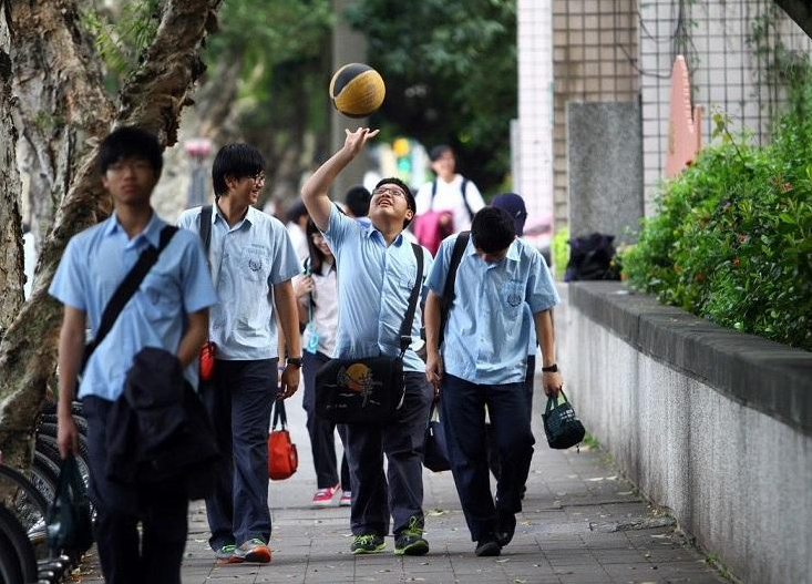 �����аࡱ����������10��1��򽫱�ȡ�������ֵ������·�֪ͨ