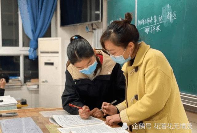 �����������ʦ��Ч���ʽ����·��䡰�·����������������������