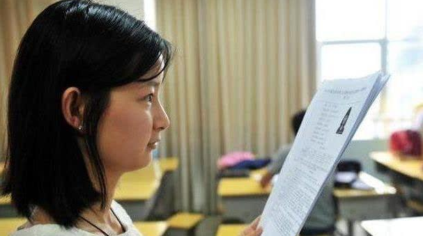 ��ʦ��ְ���С���׼�򡱣�ְ�����޳ɹؼ���һ���Ͻ�ʦ��������