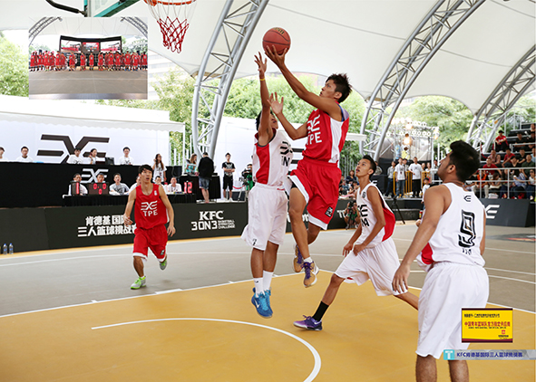 �����򳡰���:  KFC�ϵ»���������������ս��