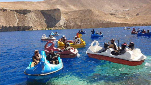 Ӣ�����߷���������ʿ���ڰ�������������̤������Ƭ�����Ѿ���