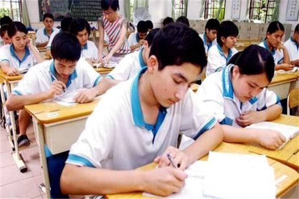 �߿��ɼ���ƽʱ�ɼ���Ķ��𣿹����ҳ�����̸֮����Ҫ���ɾ���