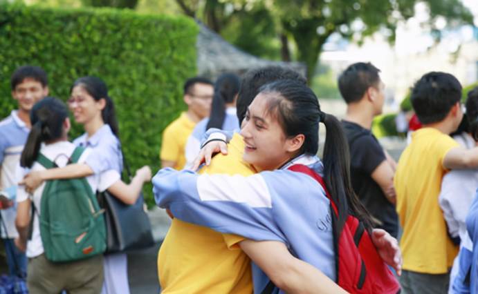 �¸߿�����ѡ����֡���ϣ�ѧ�����������÷֣����������˽�